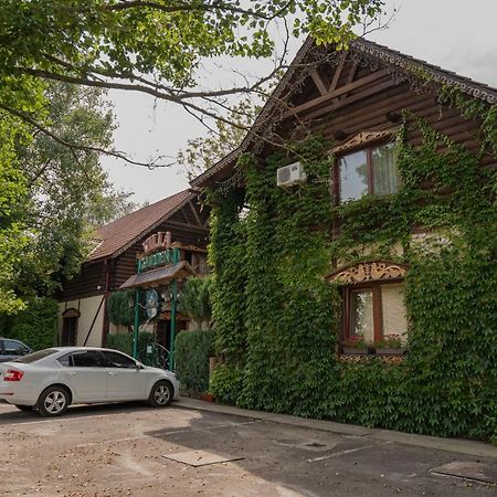 Villa Garden Hotel Solochin Exterior foto