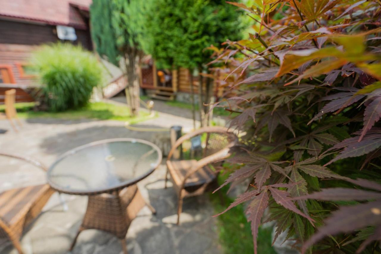 Villa Garden Hotel Solochin Exterior foto